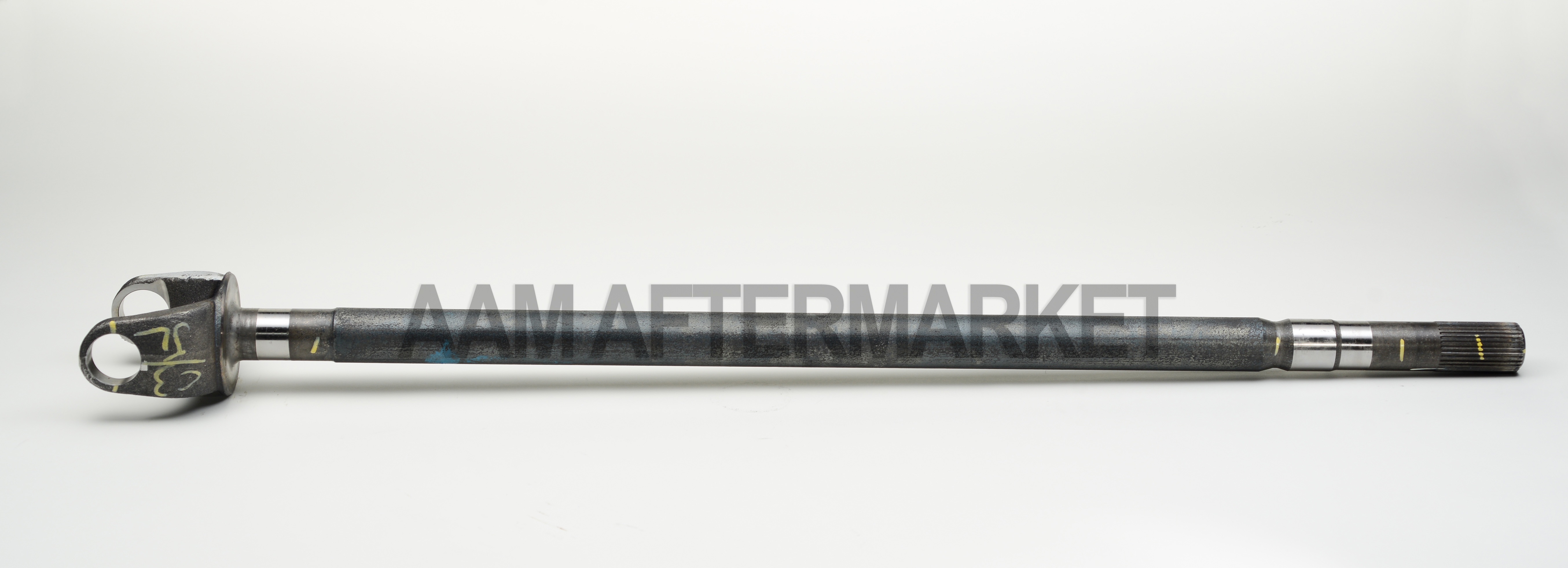 AAM New Axle Shaft, Chrysler, 9.25 Inch Beam - Front Axle, Right Inner Shaft (1555) - 40060439