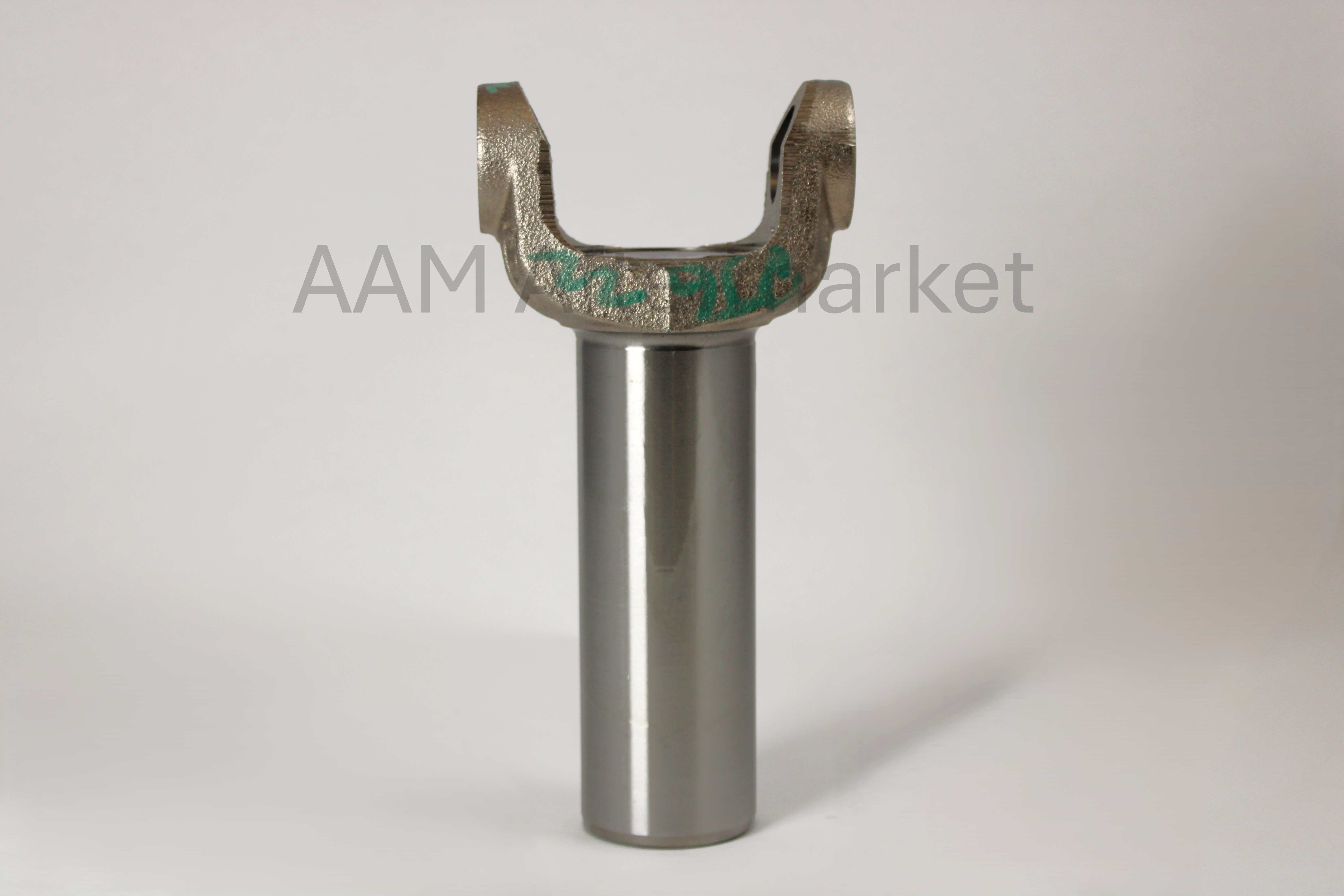 AAM Rear Driveshaft at Transfer Case Slip Yoke - 40110100
