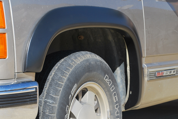 Chevy Silverado 1500 HD Lund Elite Sport Style Fender Flares (1999-2007) - Finish:Smooth