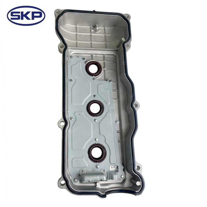 ENGINE VALVE COVER