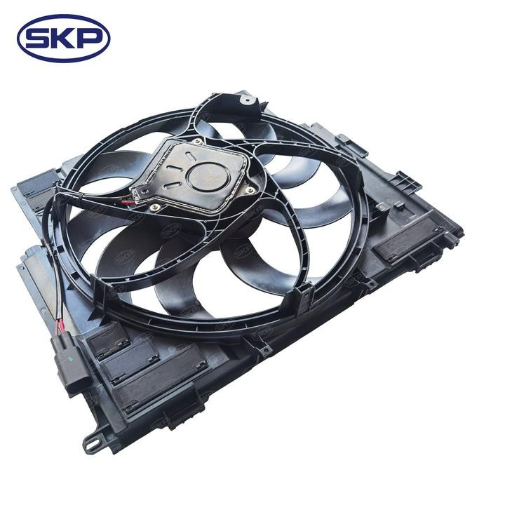 Dual Radiator and Condenser Fan Assembly