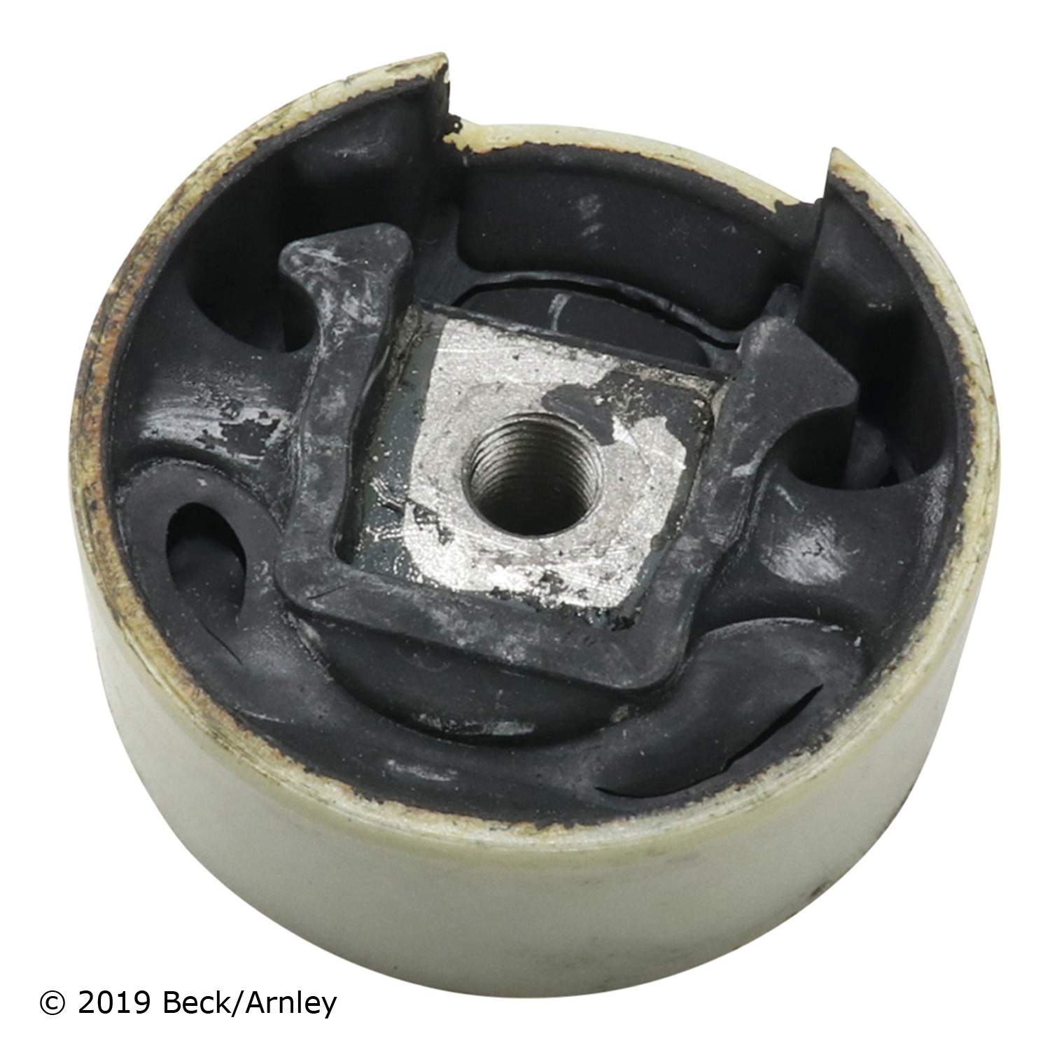 ENGINE MOUNT