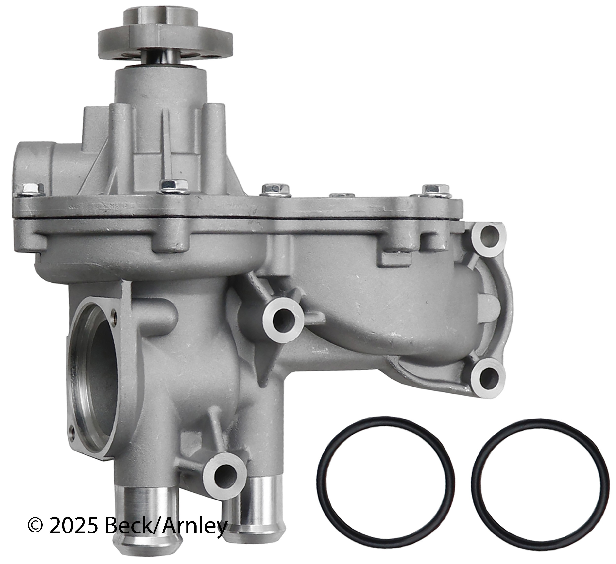 WATER PUMP WITH HOUSING