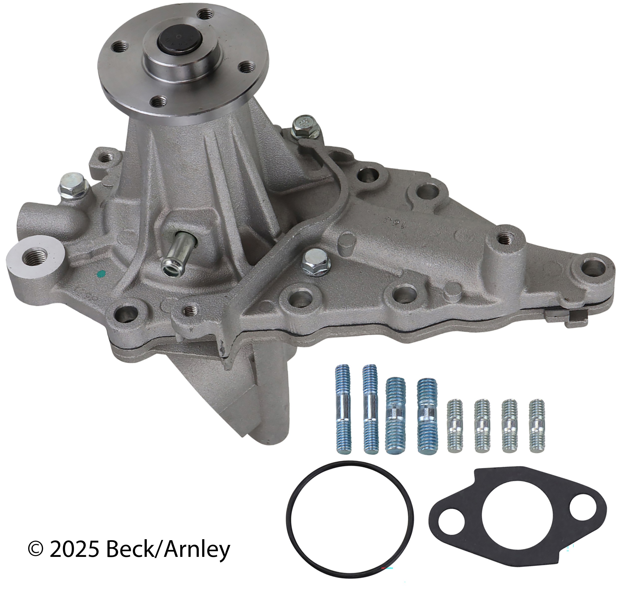 WATER PUMP WITH HOUSING