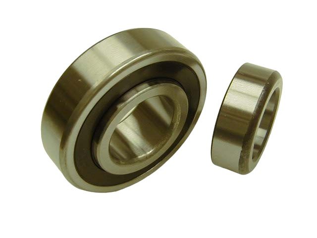 SKF Rear Wheel Bearing with Locking Ring Kit GRW158-R for Toyota