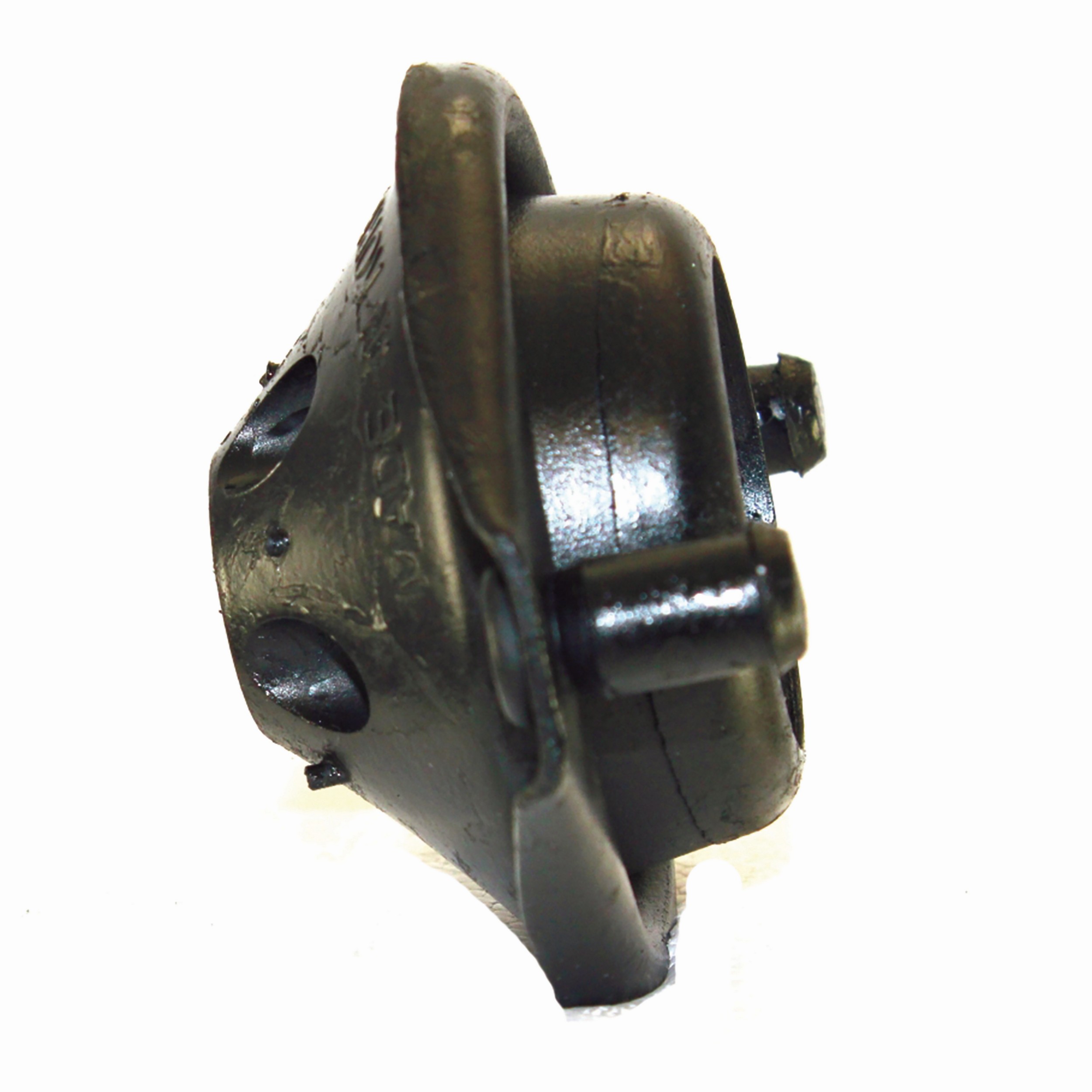 TRANSMISSION MOUNT