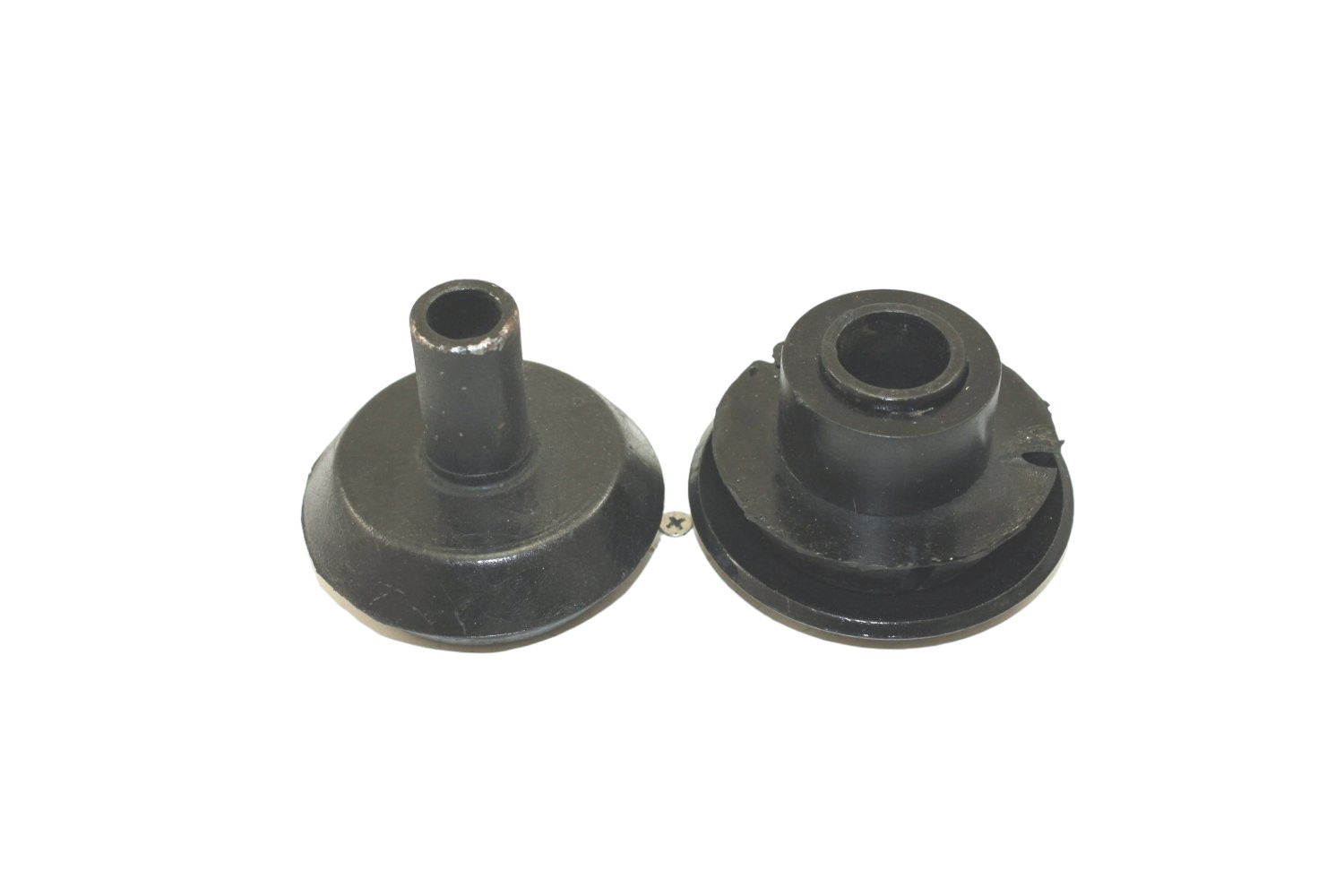 ENGINE MOUNT