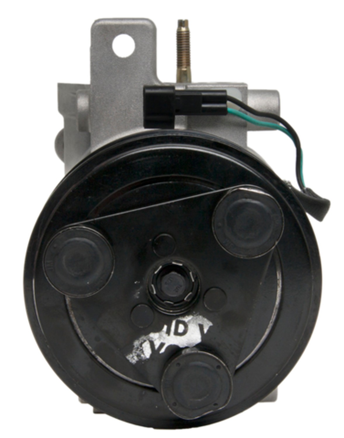 Valeo DKS17D Compressor