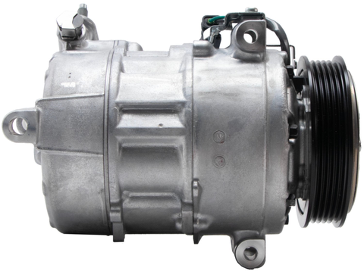 Denso 7SAS17C Compressor