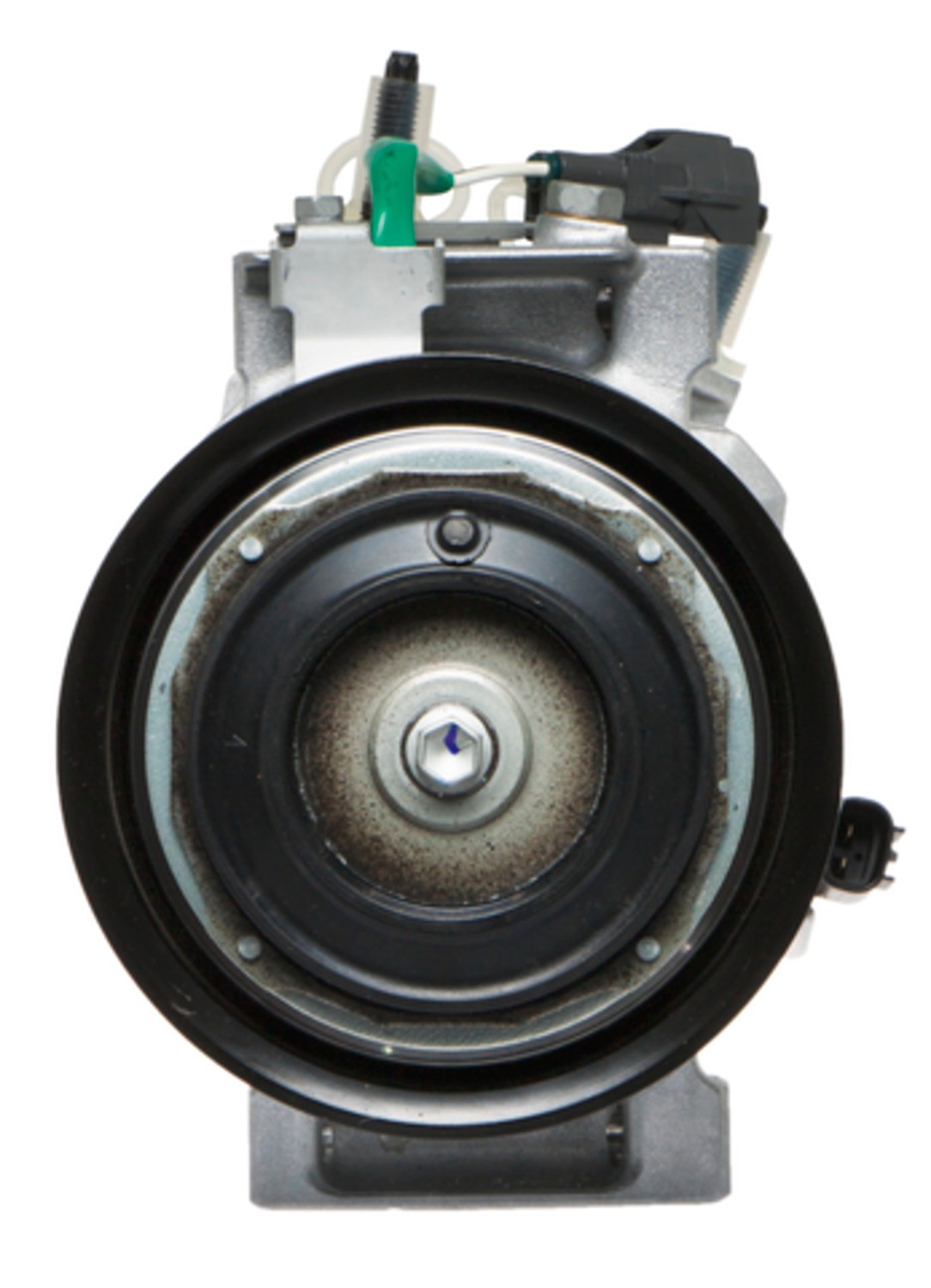 Denso 7SBH17 Compressor