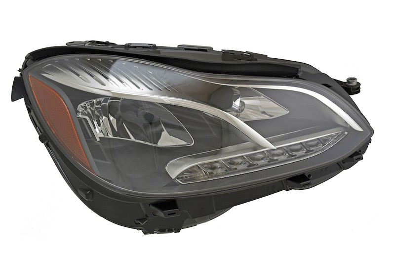 HELLA Headlight Assembly 011066661