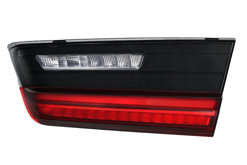 HELLA Tail Light Assembly 013174541