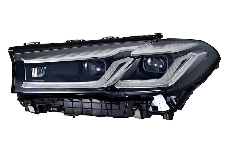 HELLA Headlight Assembly 015449451
