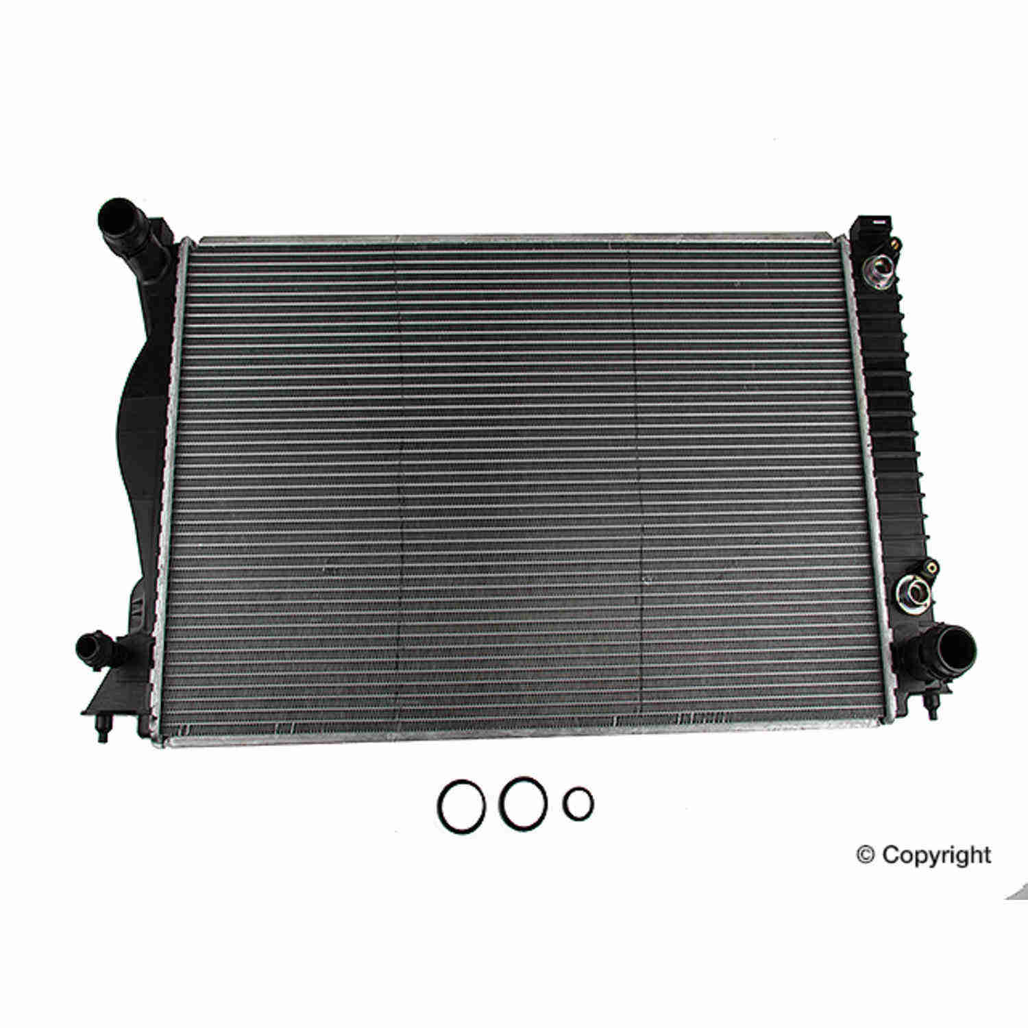 Radiator w/Integrated Transmission Oil Cooler