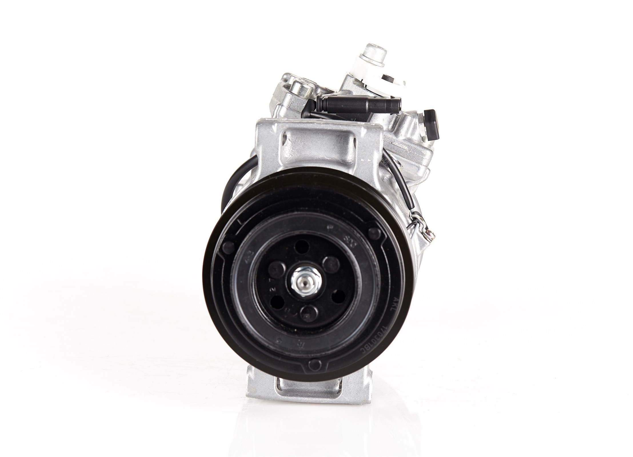 Air Conditioning Compressor with Clutch