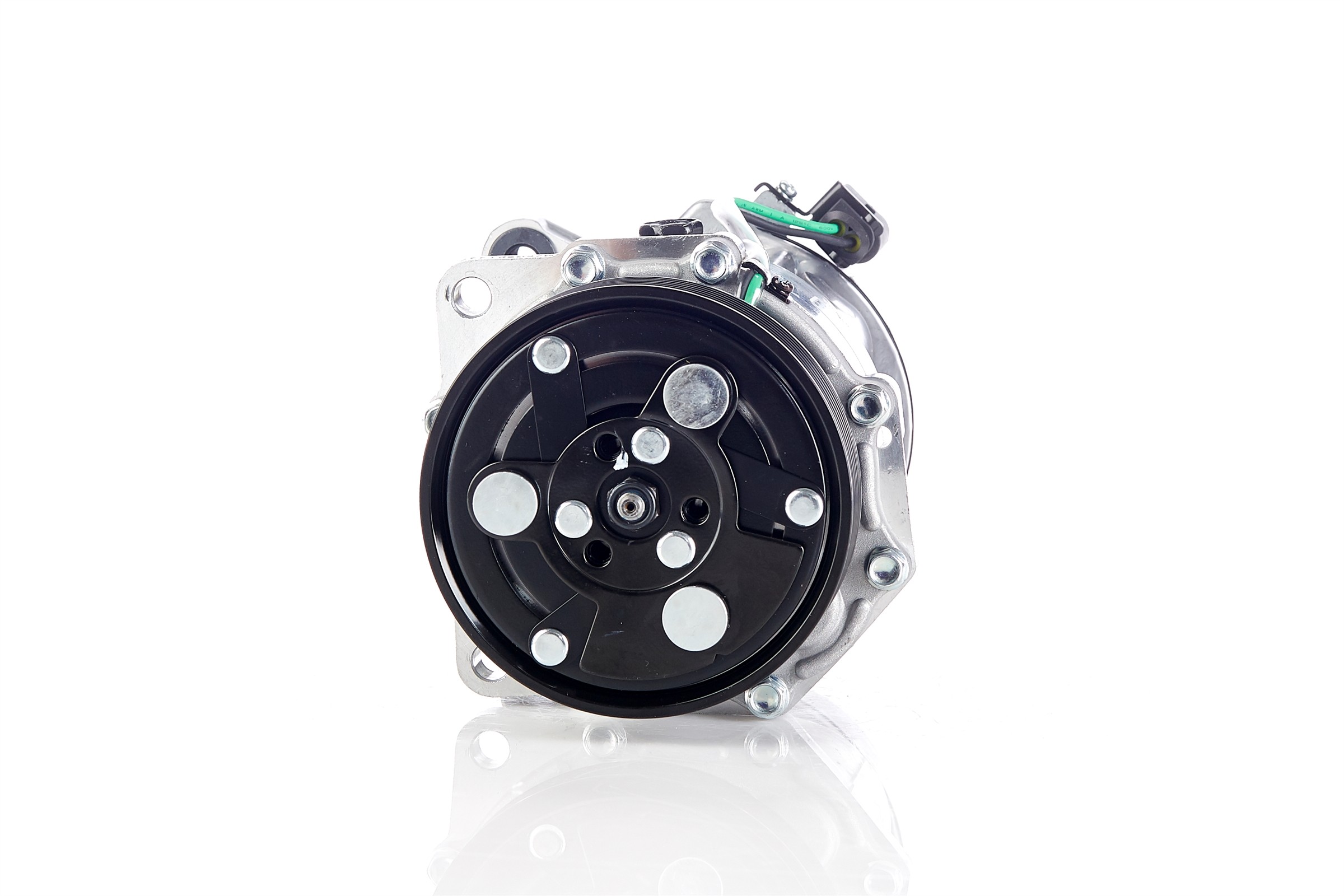Air Conditioning Compressor with Clutch