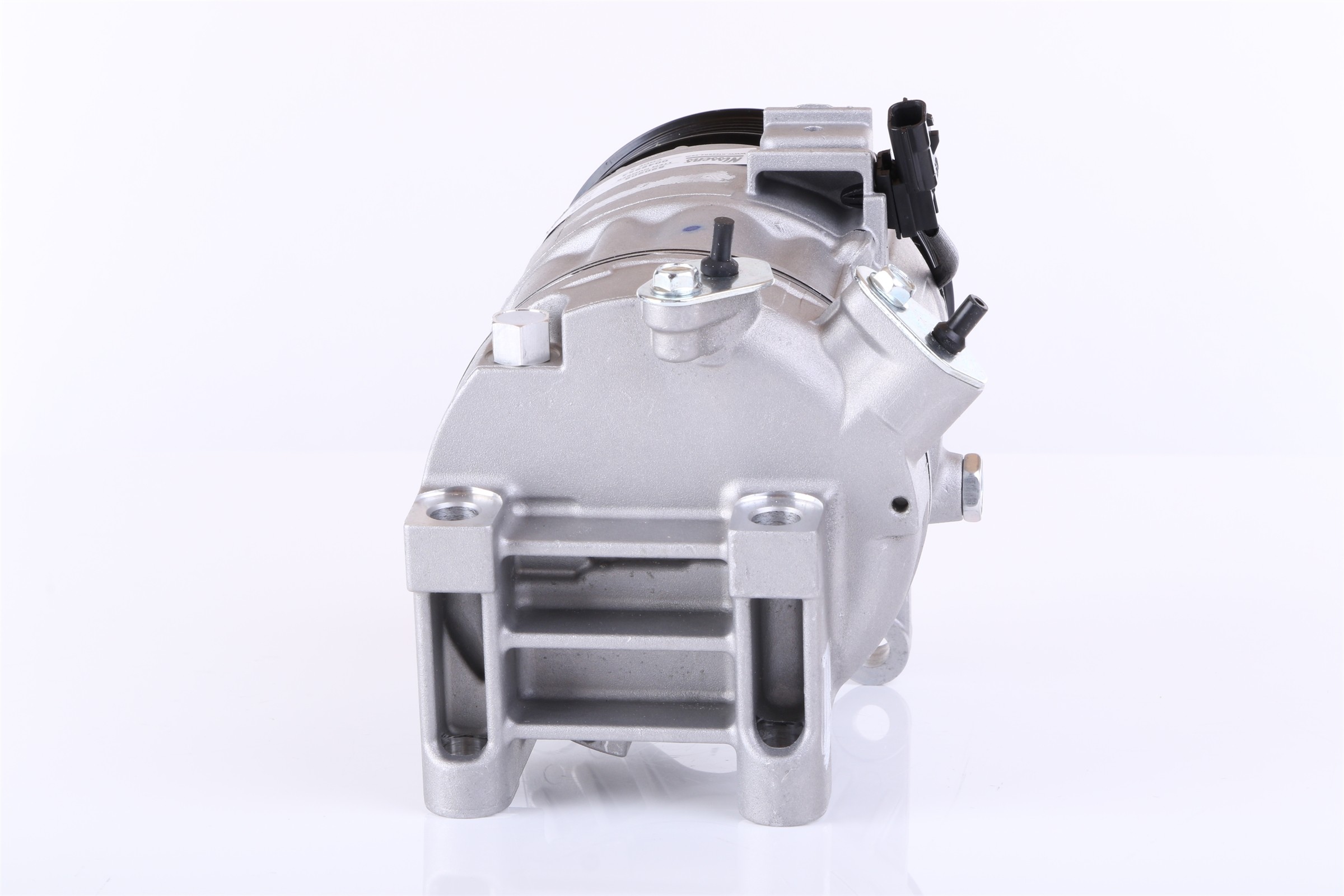 Air Conditioning Compressor with Clutch
