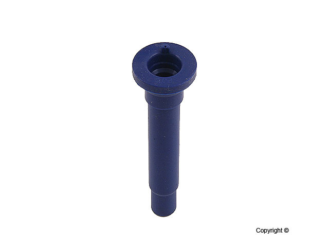 PLUG CONNECTOR