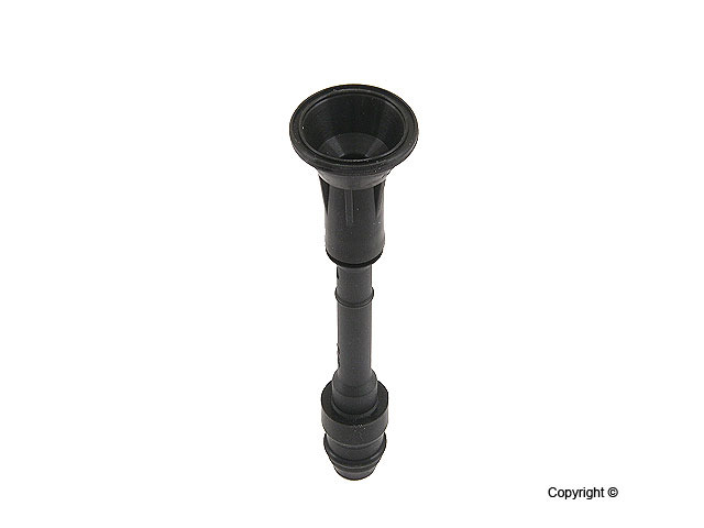 PLUG CONNECTOR