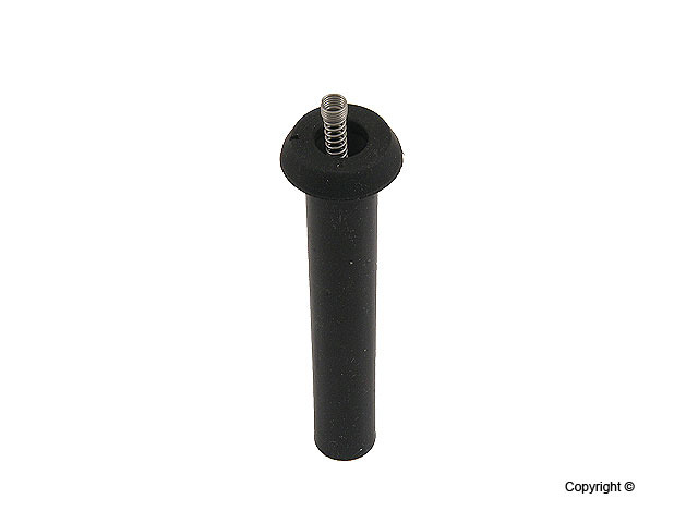 PLUG CONNECTOR