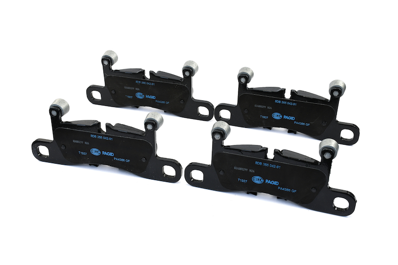 HELLA Disc Brake Pad Set 355042911