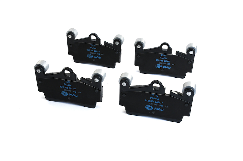 HELLA Disc Brake Pad Set 355043171