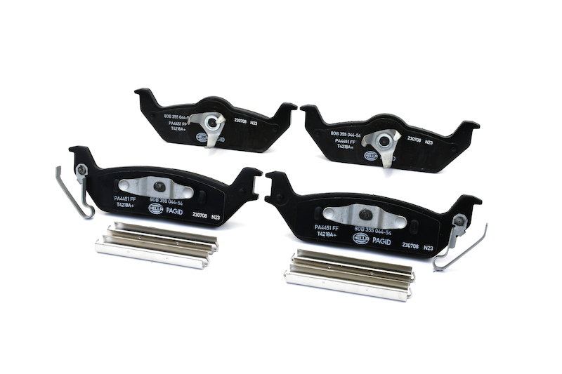 HELLA Disc Brake Pad Set 355044541