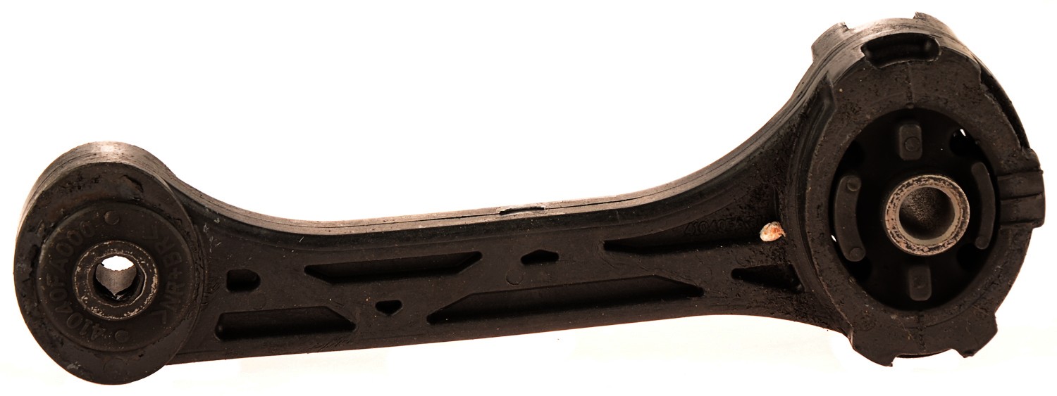 Pioneer Torque Strut Mount