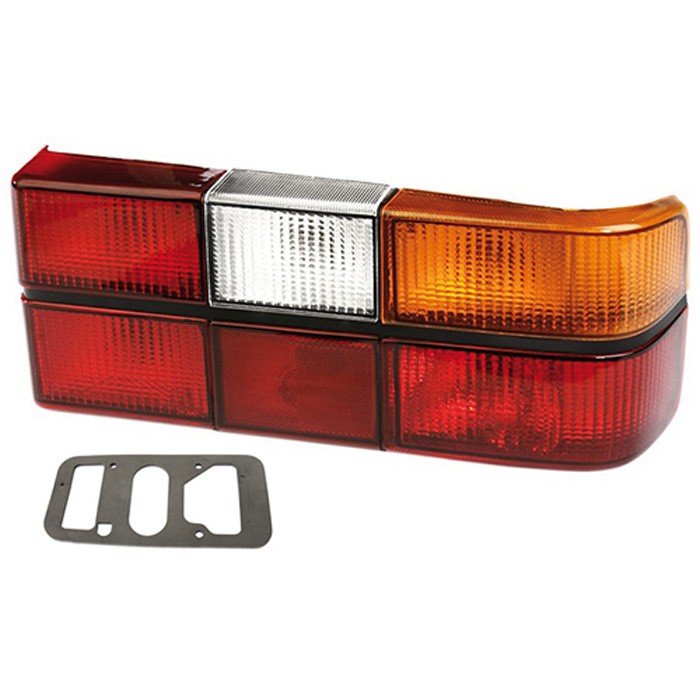 TAIL LAMP USA RIGHT