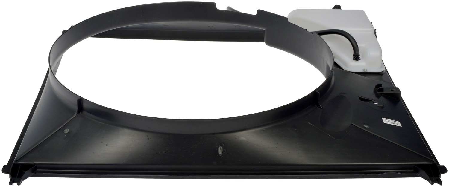Fan Shroud With Integrated Coolant Reservoir