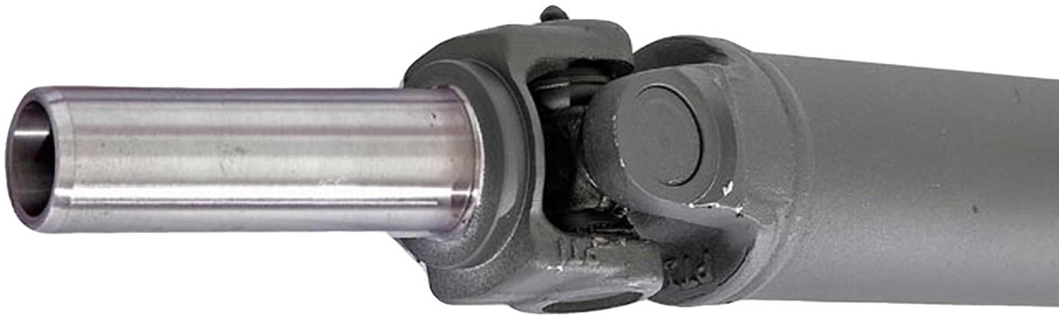 Rear 2-Piece Steel Driveshaft Assembly