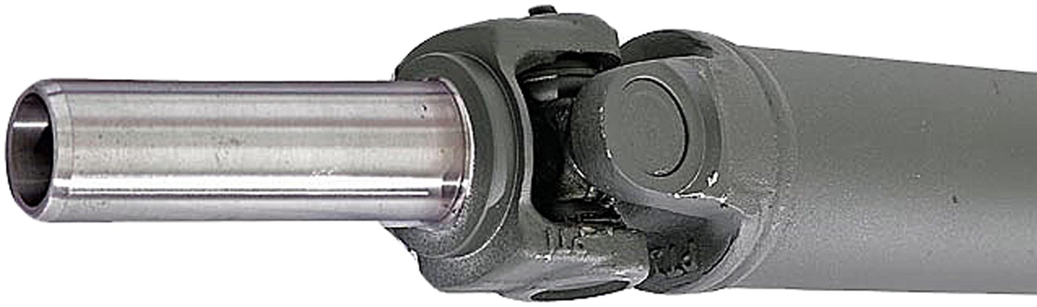 Rear 2-Piece Steel Driveshaft Assembly