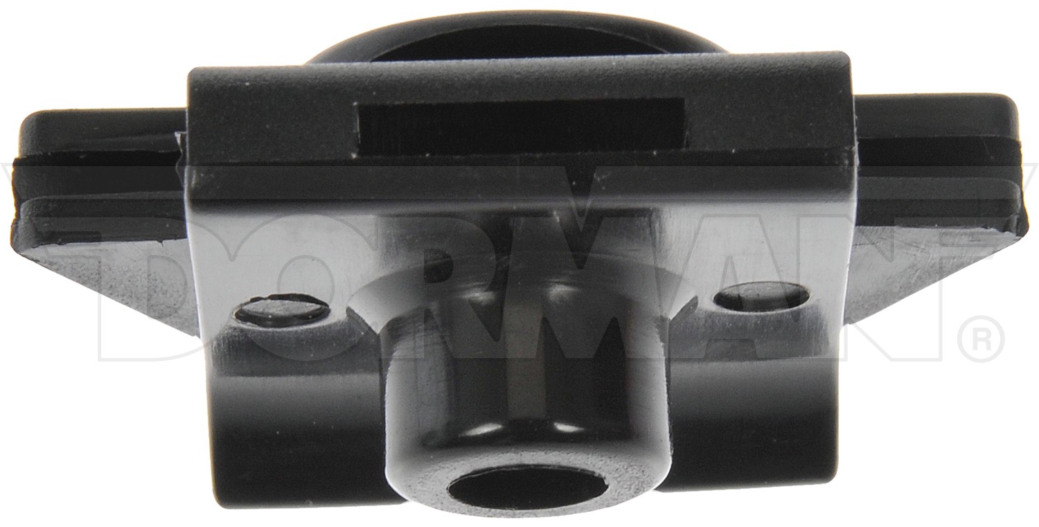 Nissan Fender Liner Retainer