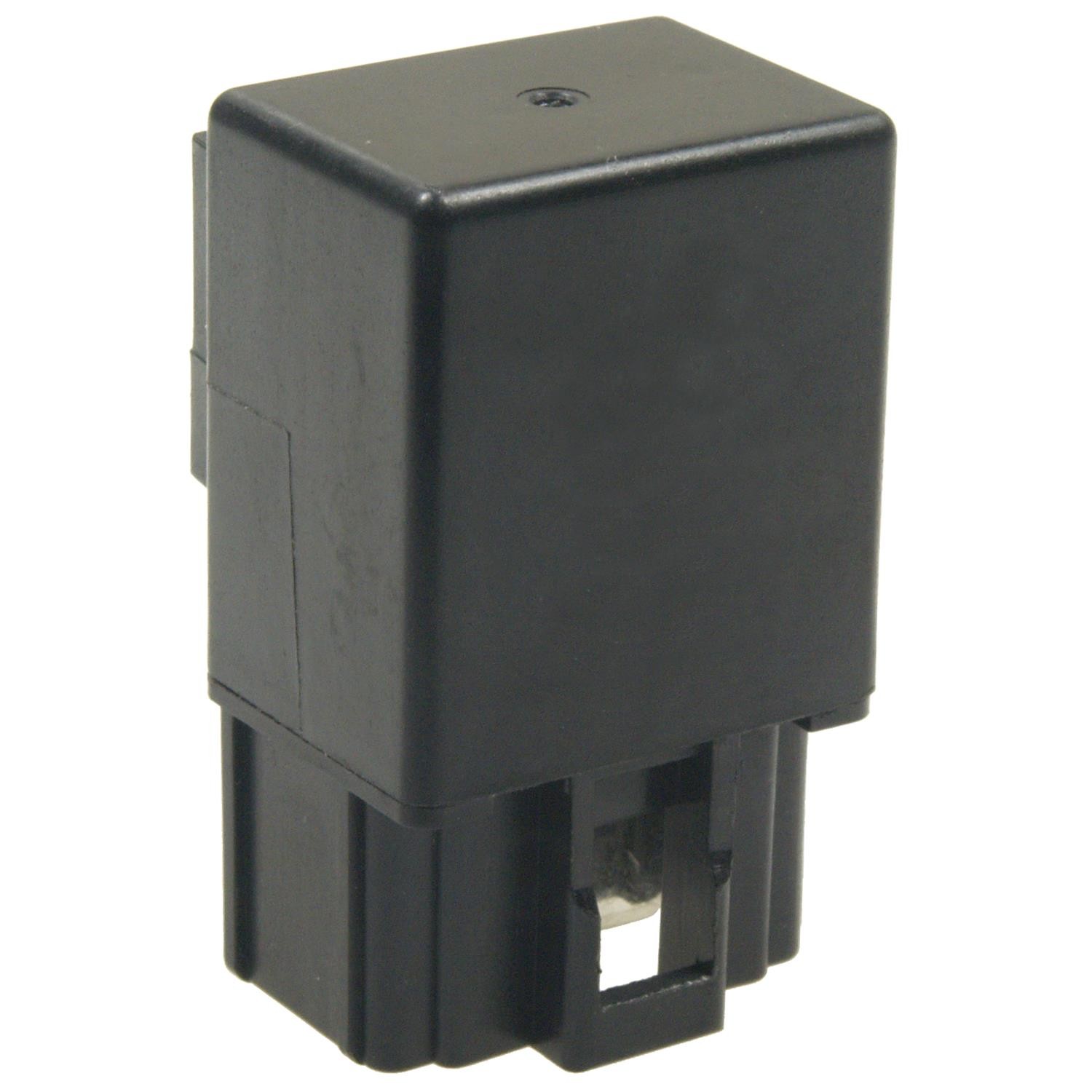 A/C CONDENSER FAN MOTOR RELAY