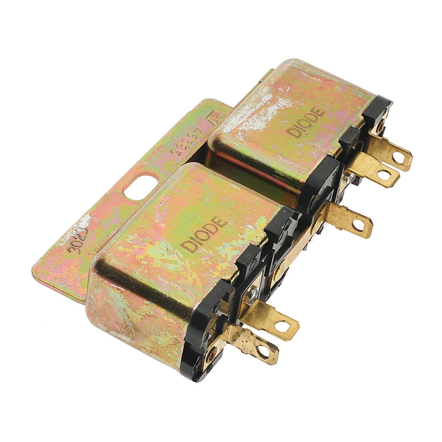 ACCESSORY RELAY
