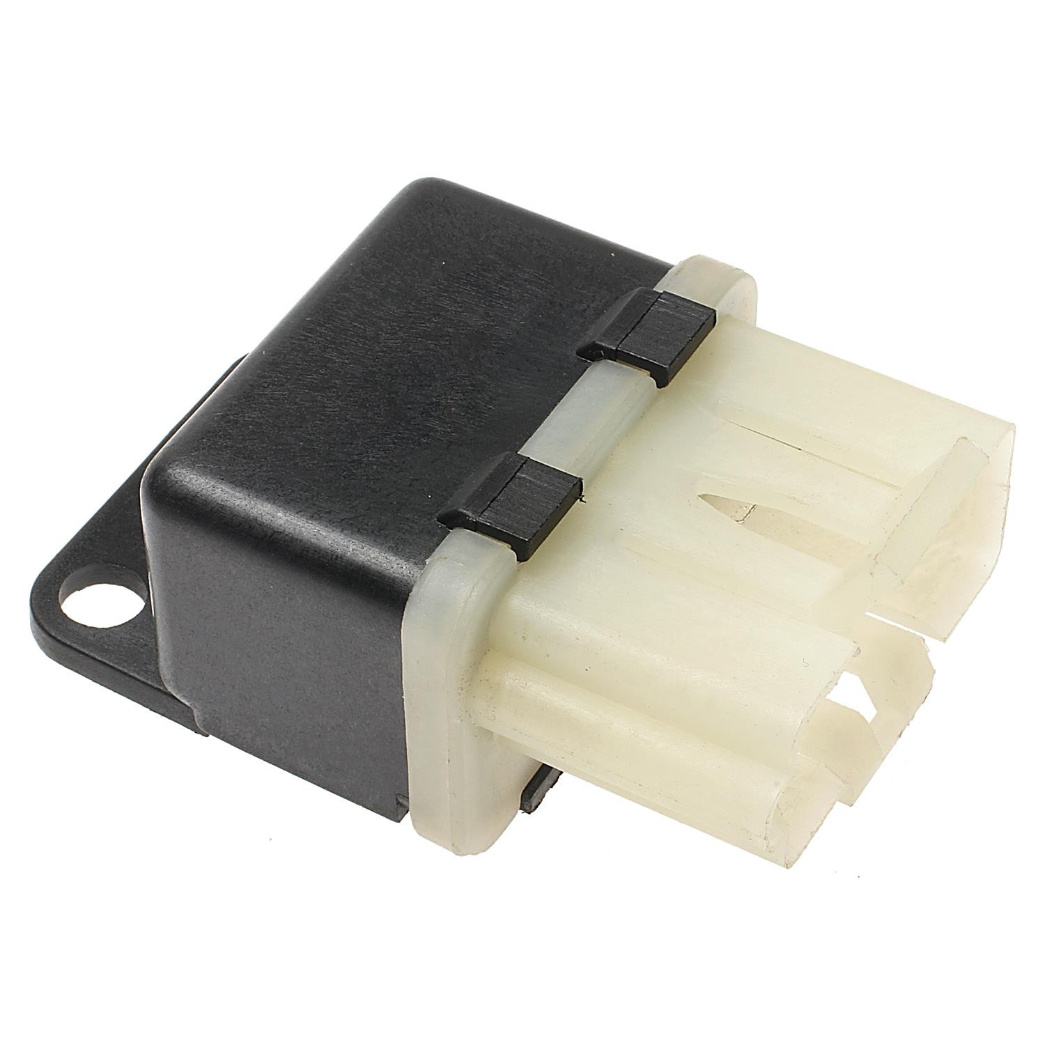 AUXILIARY ENGINE COOLING FAN RELAY