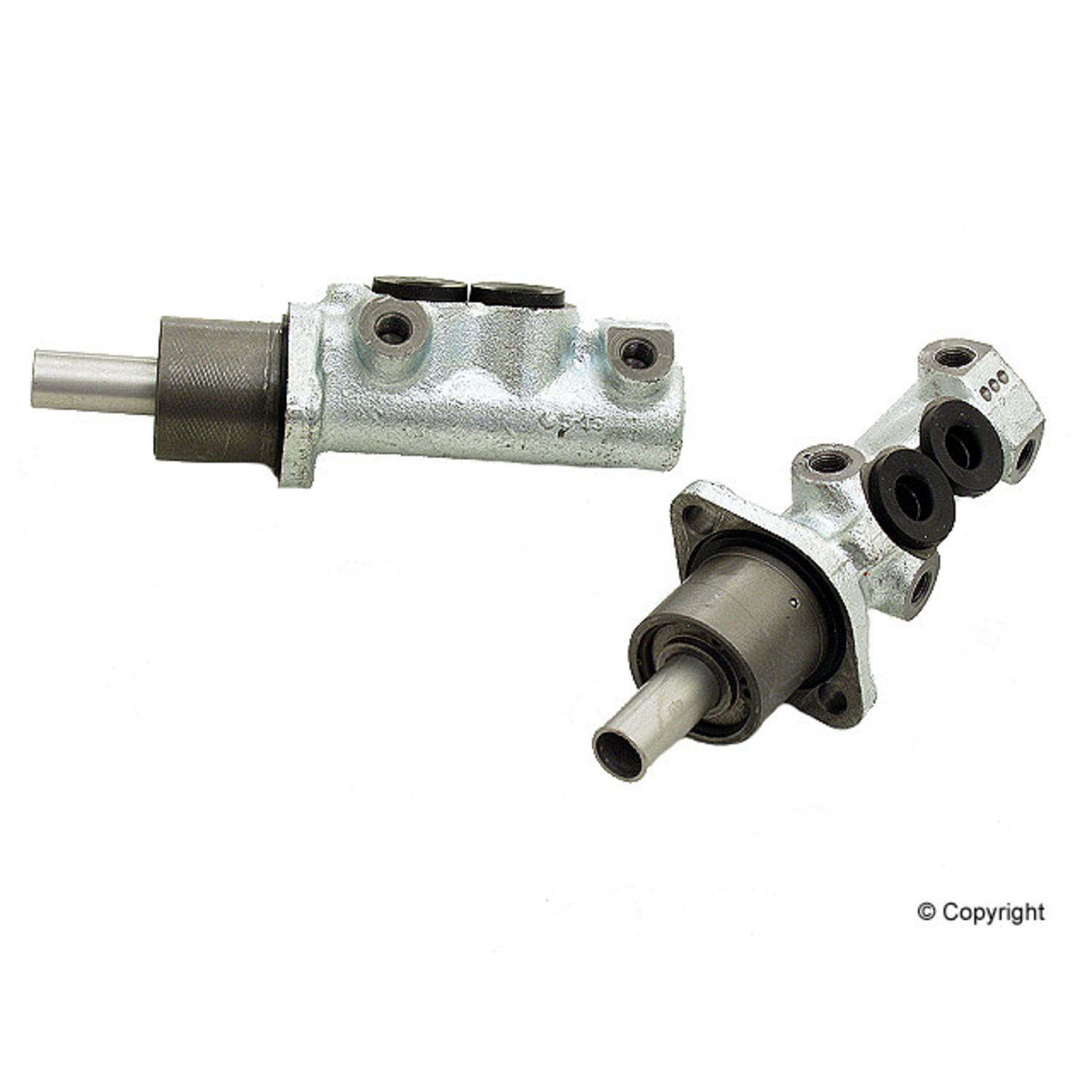 MASTER CYLINDER