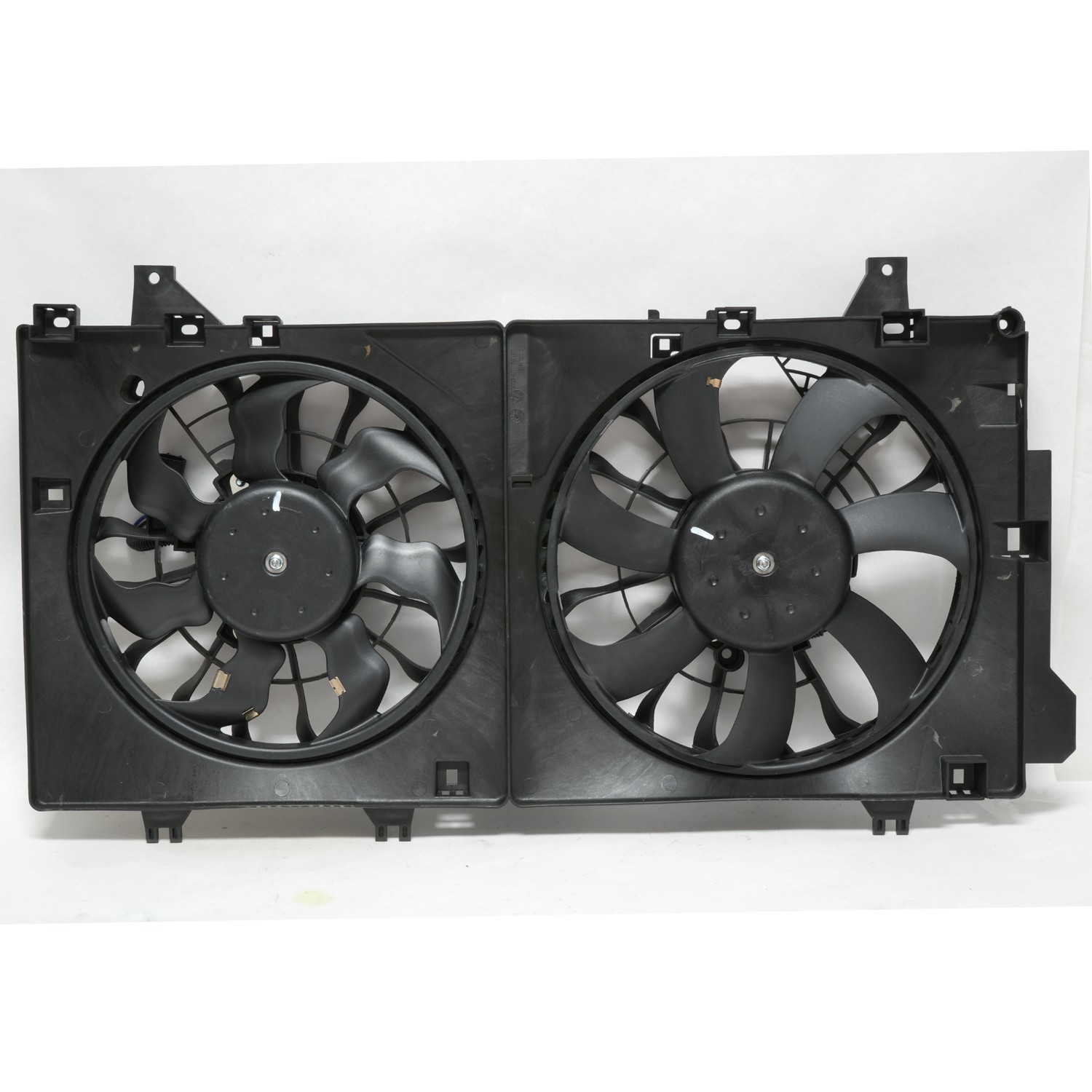 Dual Radiator and Condenser Fan Assembly