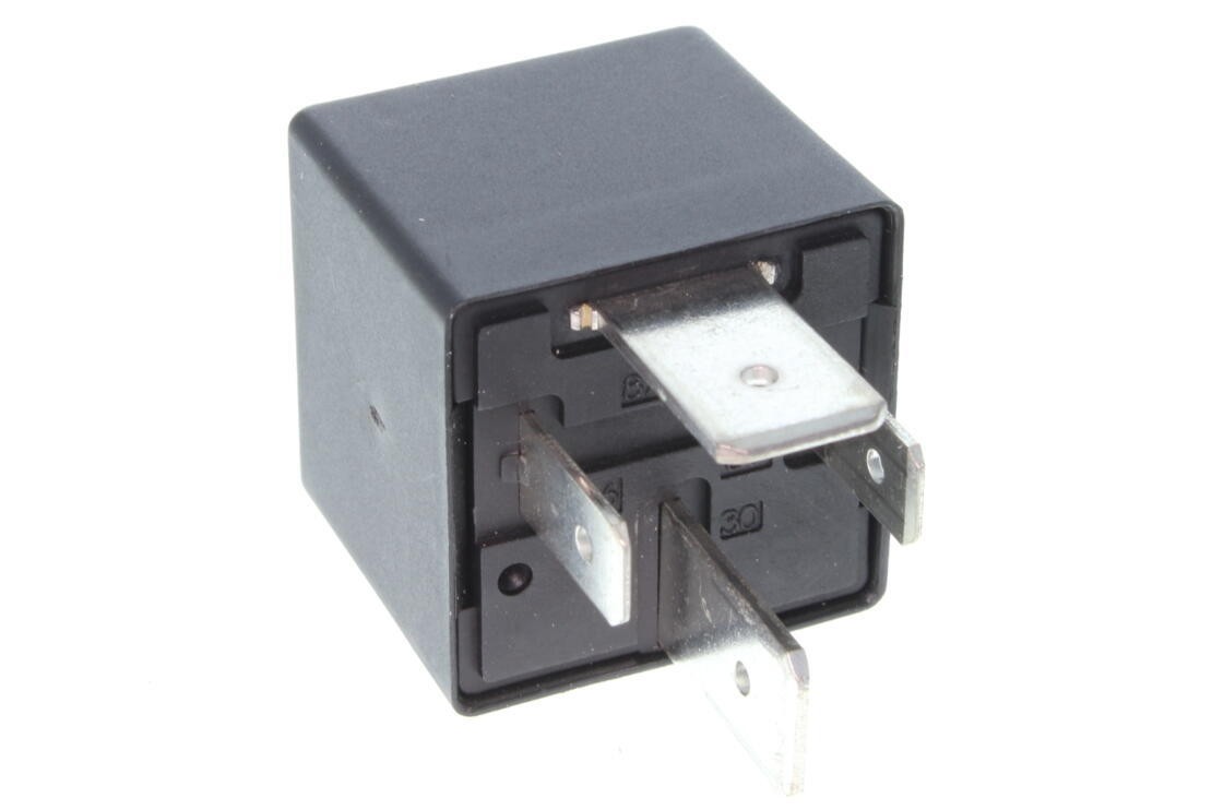 Relay, radiator fan castor