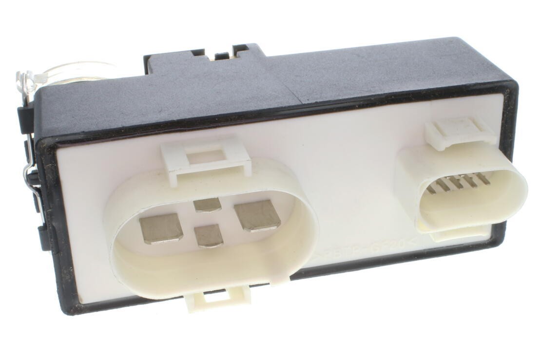 Relay, radiator fan castor