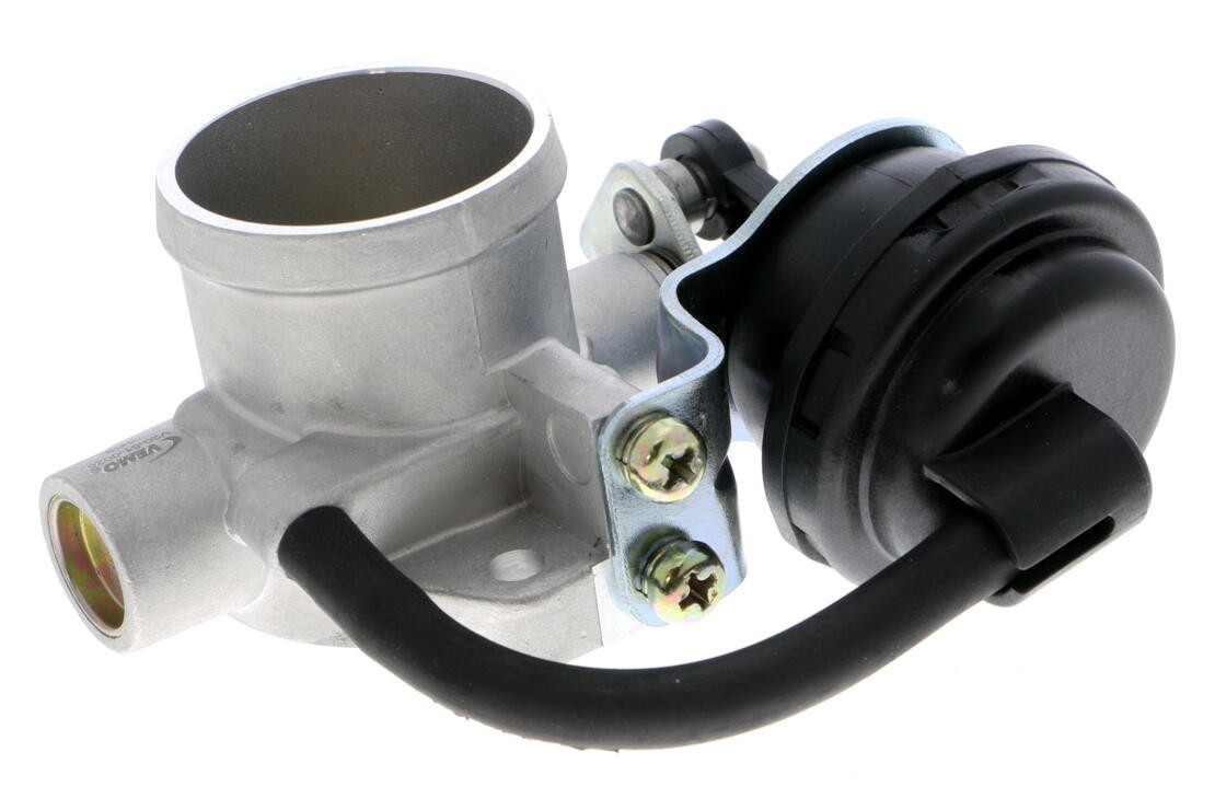 Valve, compressor bypass flap