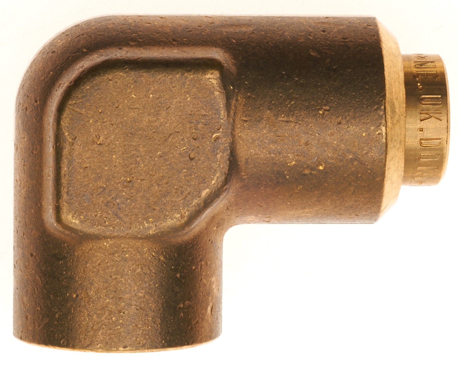 Air Brake to Female Pipe - 90 (SureLok)