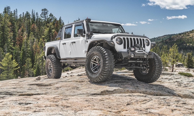 AVS 2018 Jeep Wrangler Unlimited (4-Door) Ventvisor Outside Mount Window Deflectors 4pc - Smoke