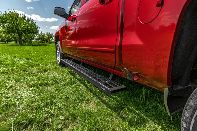 N-Fab Growler Fleet 07-18 Chevy/GMC 1500 / 08-10 Chevy/GMC 2500 Crew Cab - Cab Length - Tex. Black