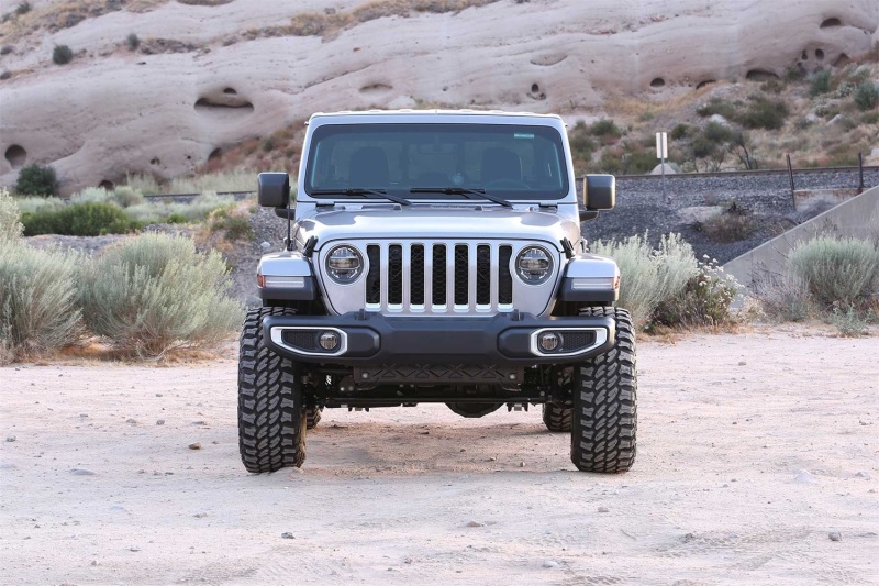 Fabtech 2020 Jeep Gladiator (JT) 4WD 3in Trail Lift System - Standard Box Kit