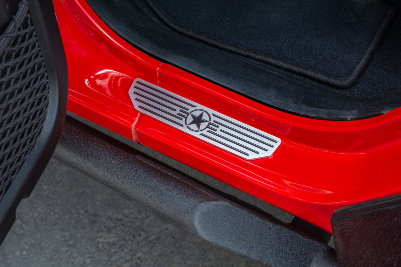 DV8 Offroad 2018-2019 Jeep Gladiator JL Front Sill Plates