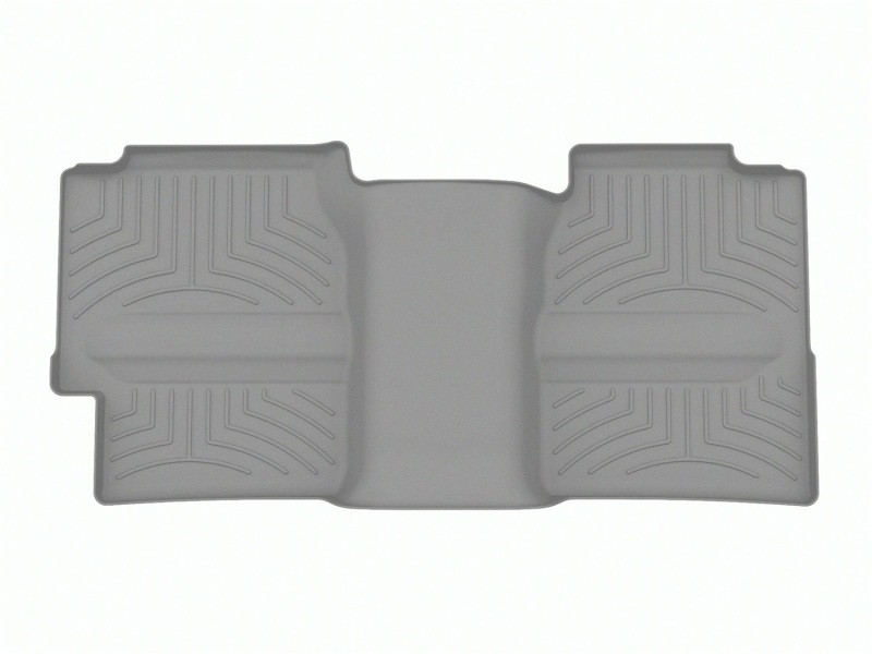 WeatherTech 99-06 Chevrolet Silverado 1500 Ext. Cab (w/Carpeted Floor) Rear FloorLiner HP - Grey