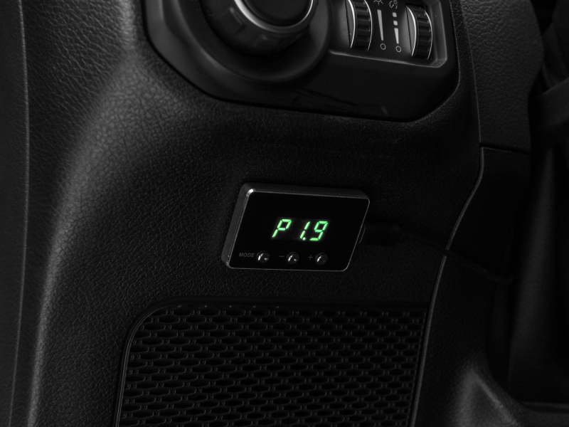 Raxiom 18-22 Jeep Wrangler JL Axial Series SpeedForm Series Throttle Controller