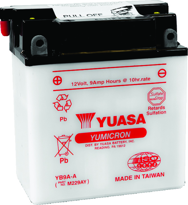 Yuasa YB9A-A Yumicron 12-Volt Battery