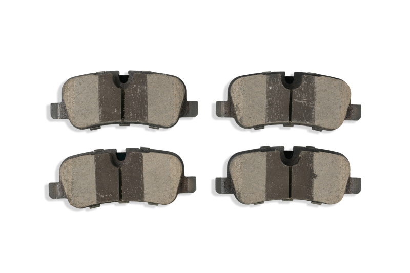 DBA 06-13 Land Rover Range Rover Sport HSE V6 Rear Street Series Brake Pads
